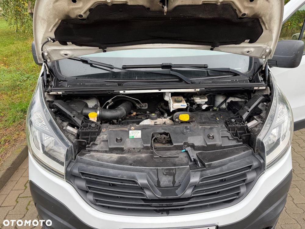 Renault Trafic - 26