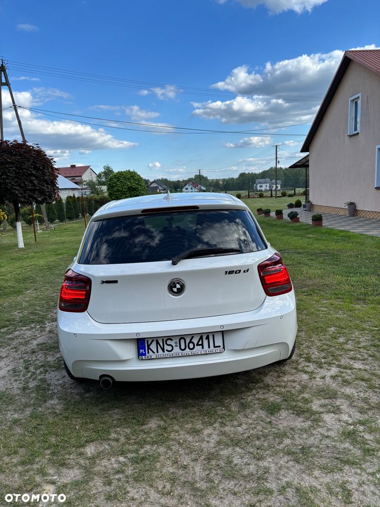 BMW Seria 1 120d xDrive - 6