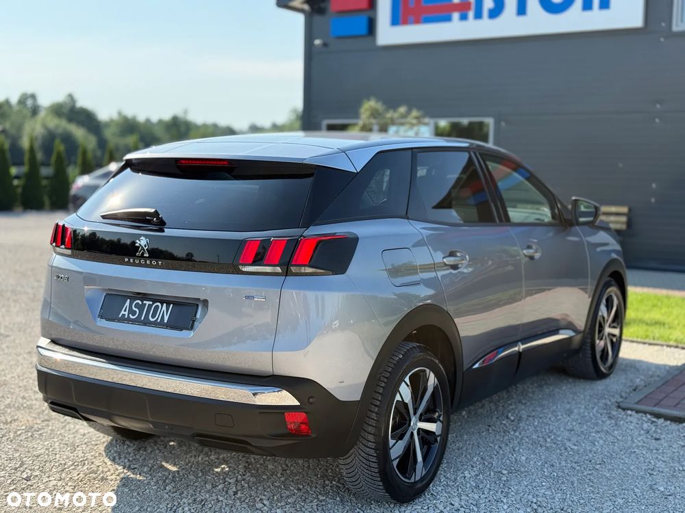 Peugeot 3008 1.2 PureTech Allure S&S - 12