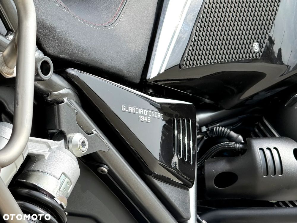 Moto Guzzi V85 - 29