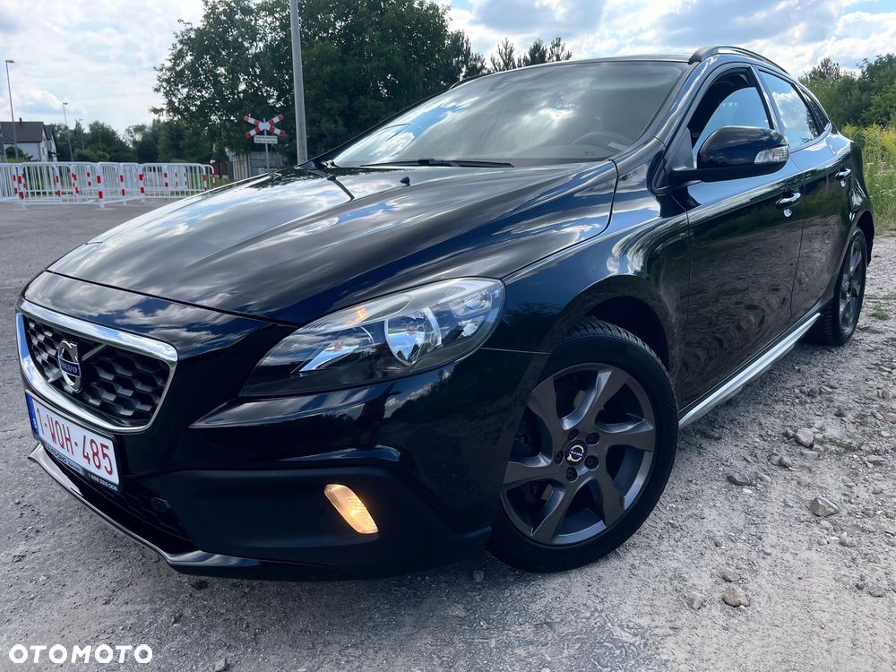 Volvo V40 Cross Country - 2