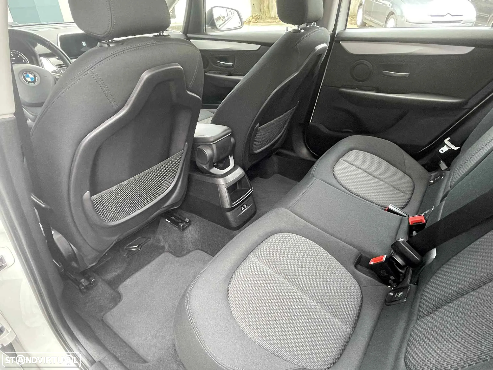 BMW 216 Active Tourer d Corporate Edition - 25