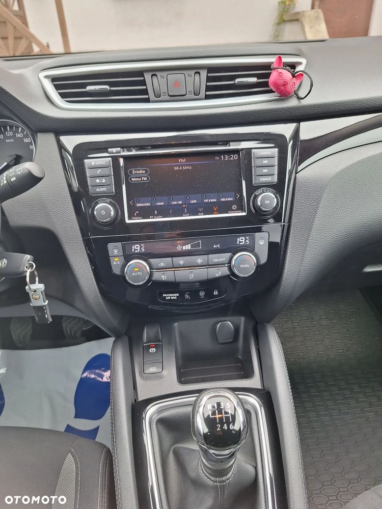 Nissan Qashqai 1.3 DIG-T N-Connecta - 11