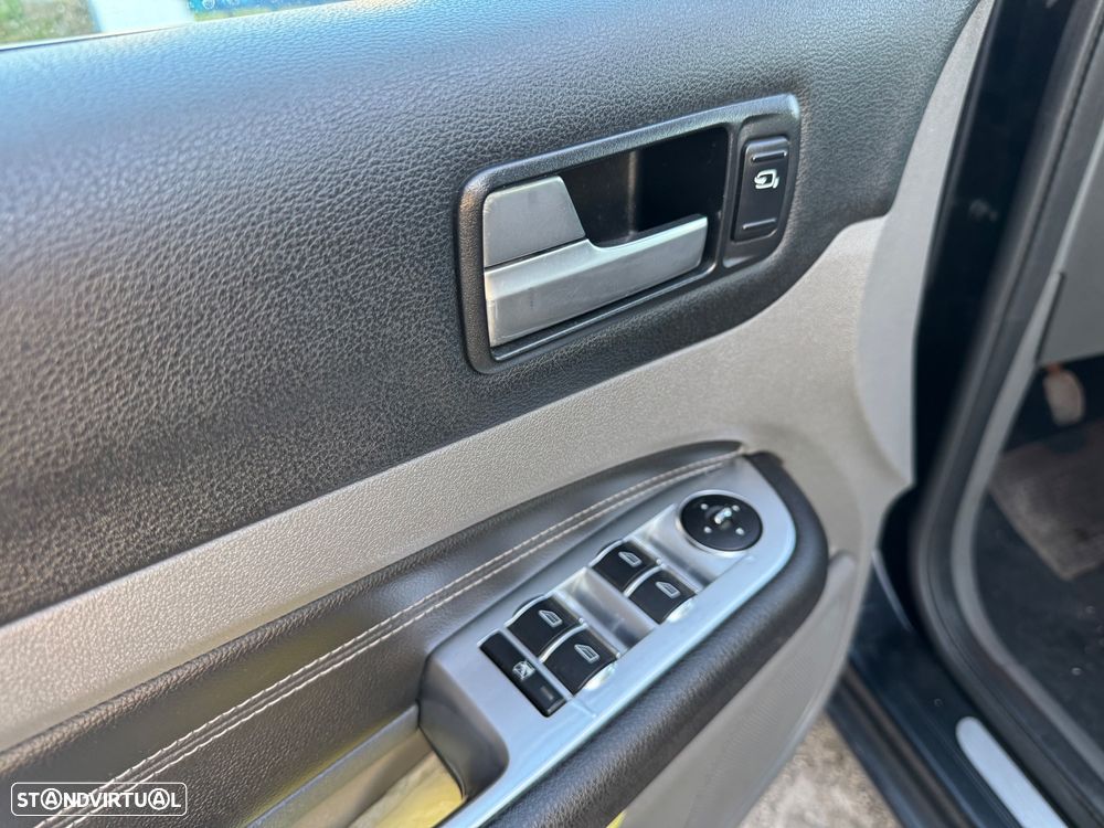 Ford Focus SW 1.6 TDCi Titanium - 8