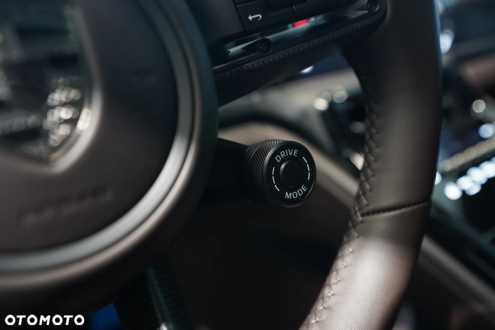 Porsche Panamera Turbo S E-Hybrid PHEV - 14