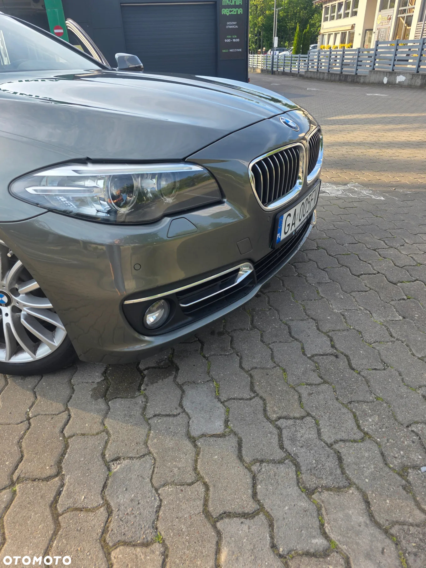 BMW Seria 5 520d Luxury Line - 4
