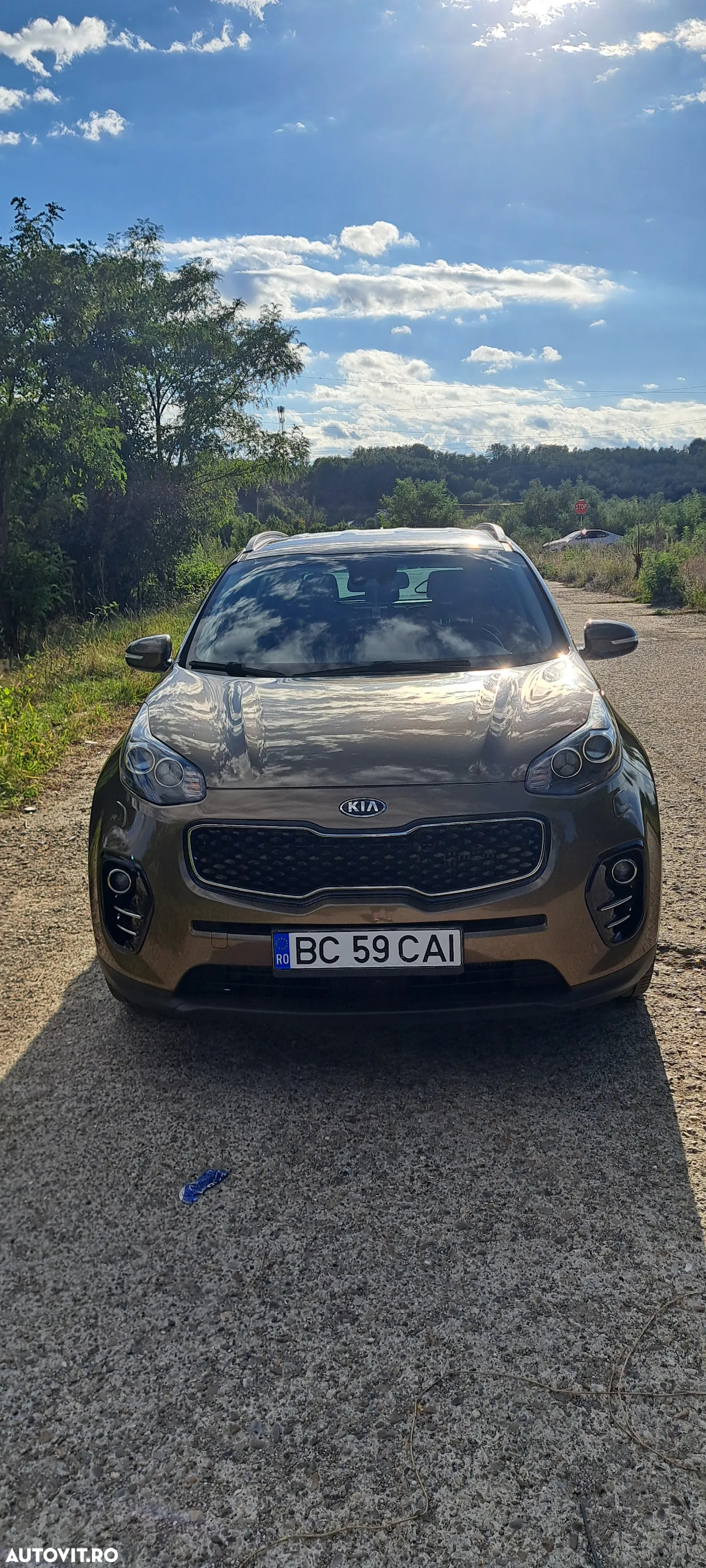 Kia Sportage 2,0 CRDI AWD Aut. Platinum - 2