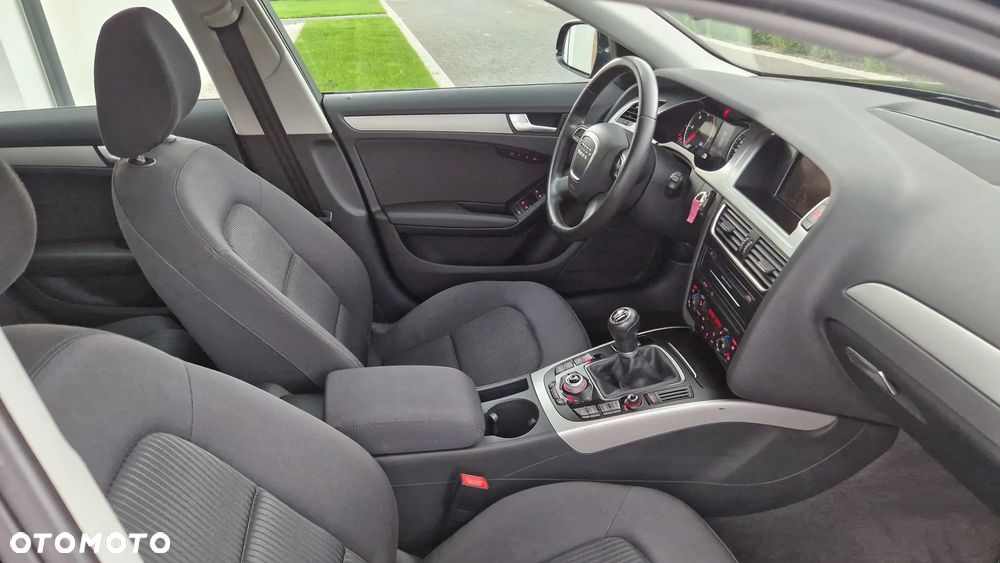 Audi A4 Avant 2.0 TDI e DPF S line Sportpaket - 14