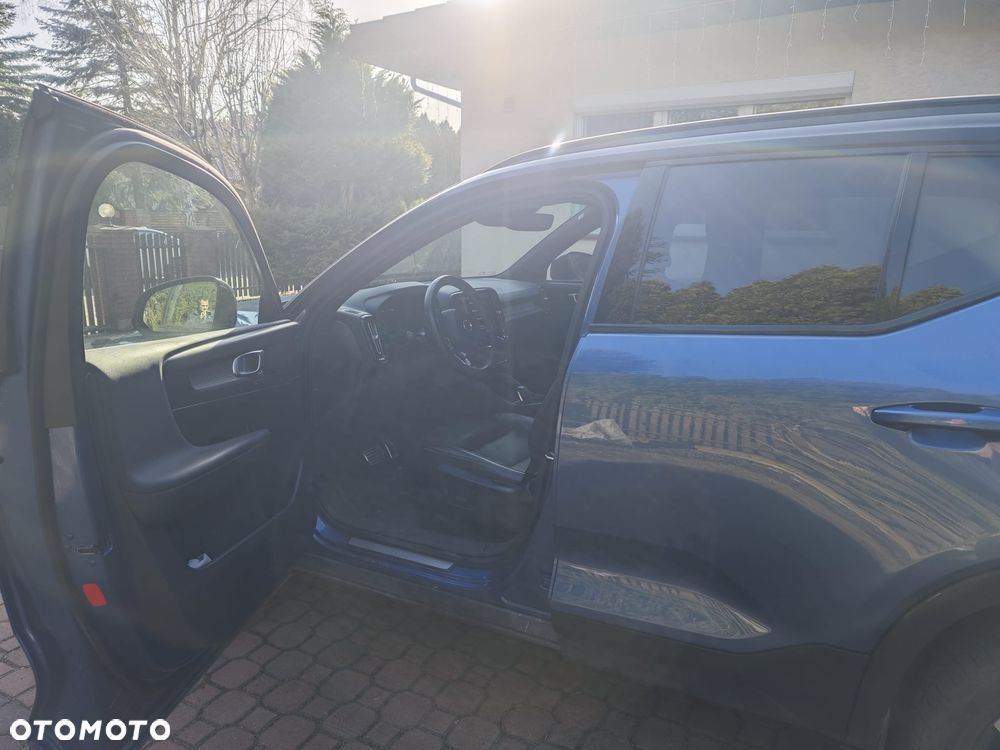 Volvo XC 40 T5 Plug-In Hybrid R-Design - 5