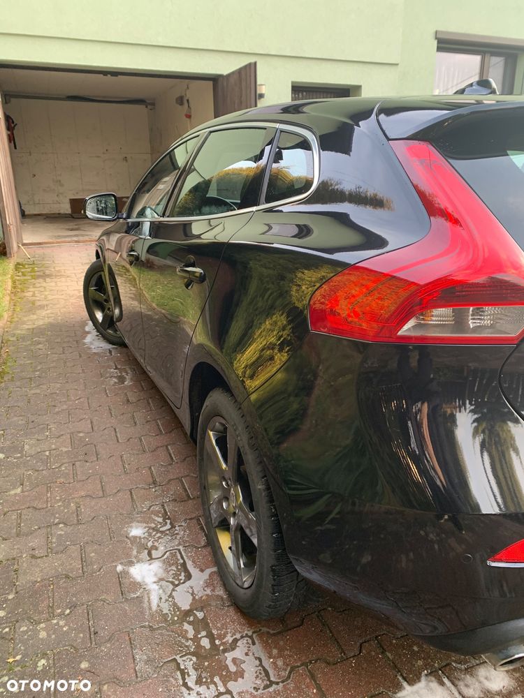 Volvo V40 D4 Drive-E Momentum - 12