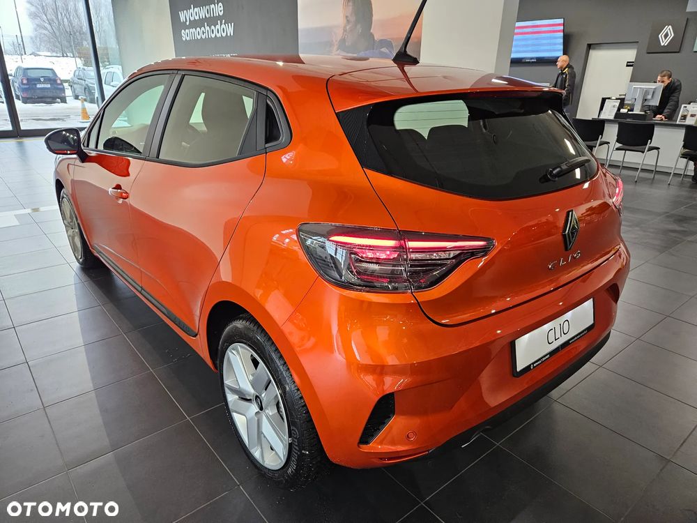 Renault Clio 1.0 TCe Evolution - 23