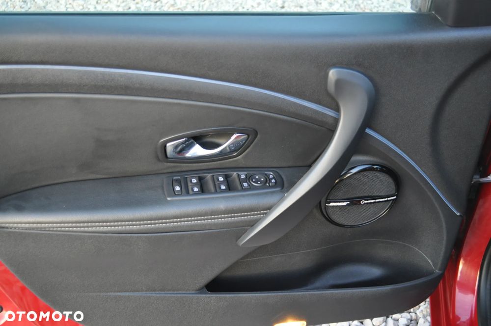 Renault Megane ENERGY TCe 115 Start & Stop Bose Edition - 26