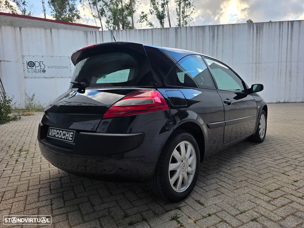 Renault Megane Van - 35