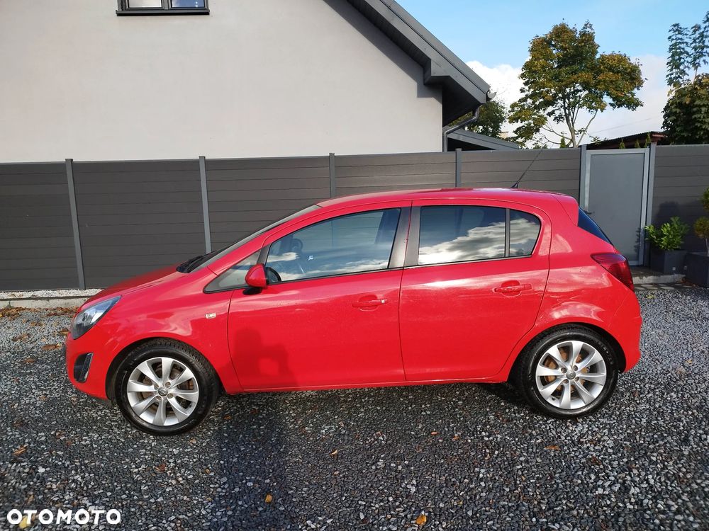 Opel Corsa 1.4 16V Innovation - 4