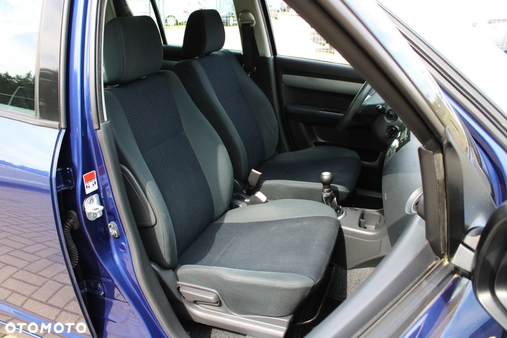 Suzuki Swift - 26