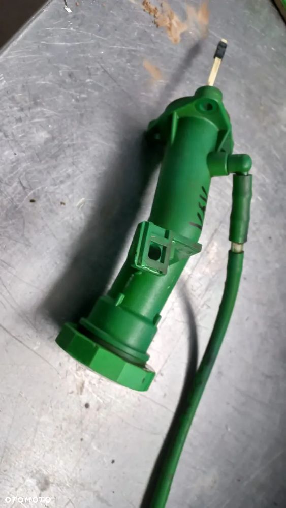 wlew rurka oleju l77364 john deere 6300 6100 6200 6400 - 1