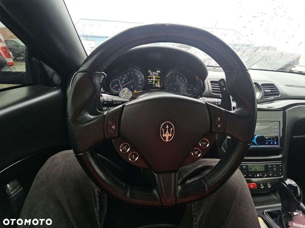 Maserati GranTurismo - 12