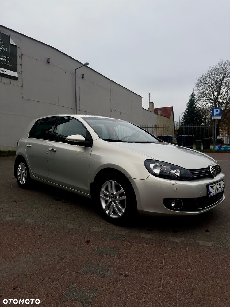 Volkswagen Golf 1.4 TSI Highline - 2