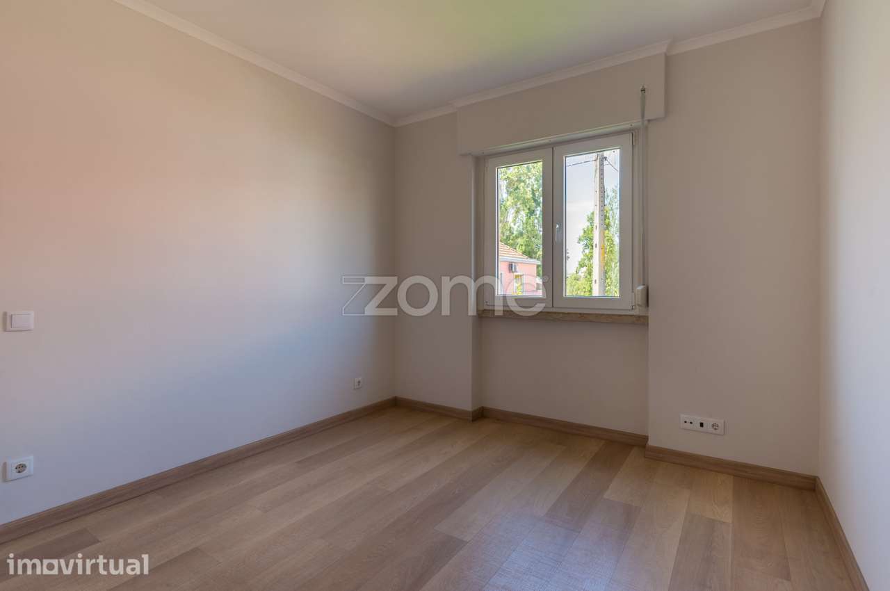 Arrendamento Apartamento T2 Odivelas - Grande imagem: 2/27