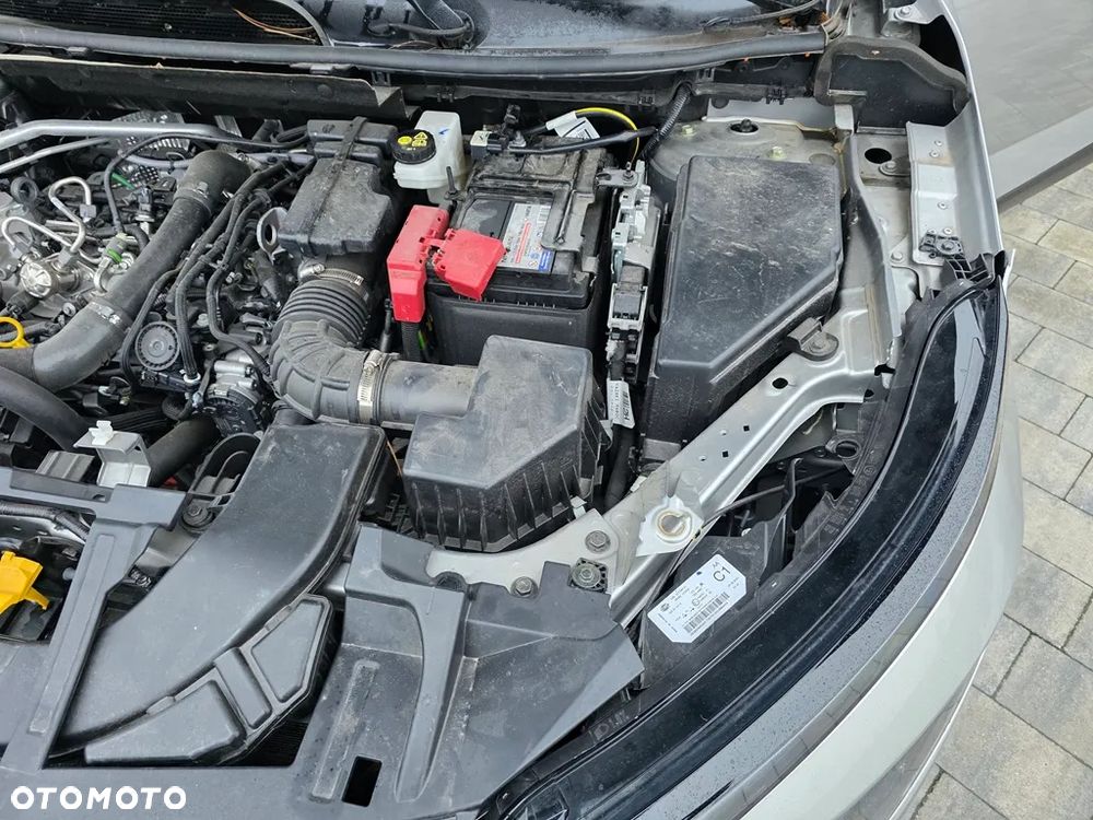 Nissan Qashqai 1.3 DIG-T MHEV Acenta Xtronic - 13