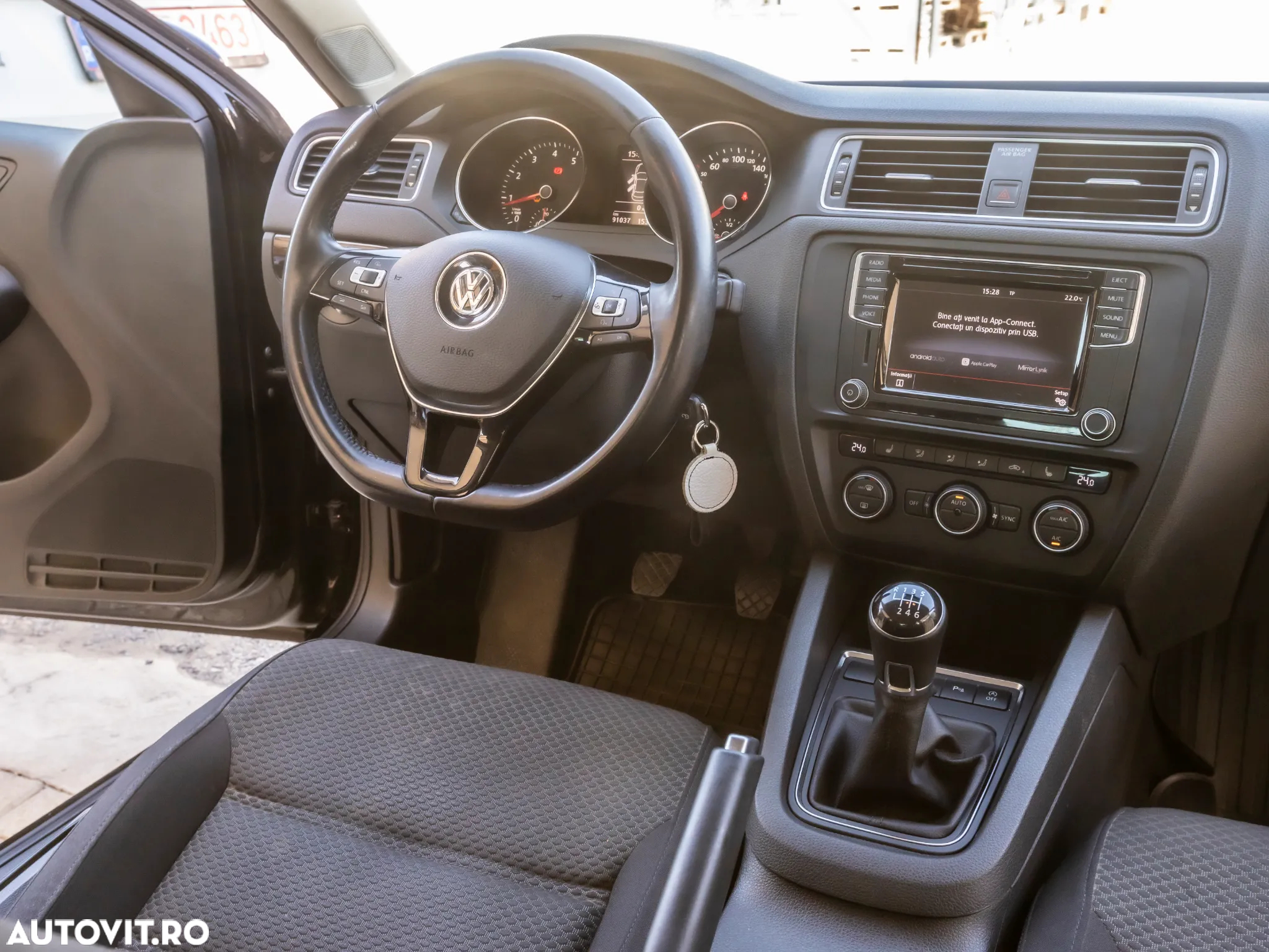 Volkswagen Jetta 1.2 TSI Trendline - 7