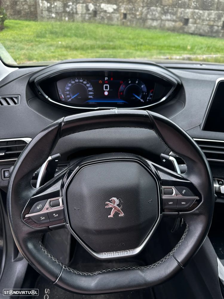 Peugeot 5008 1.5 BlueHDi Allure EAT8 - 8