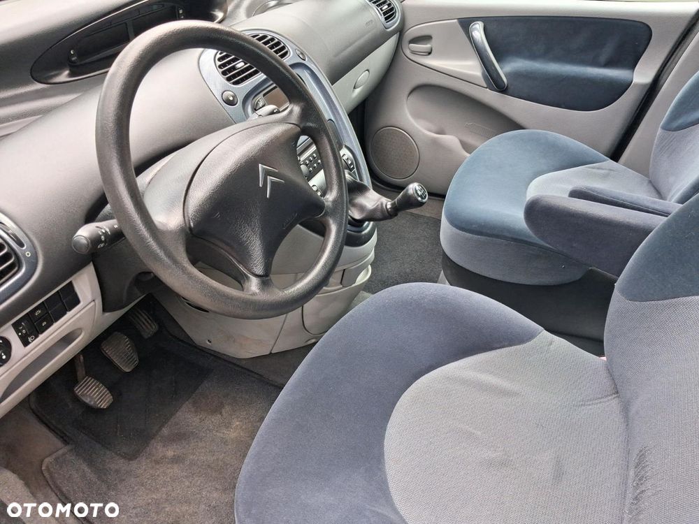 Citroën Xsara Picasso - 9