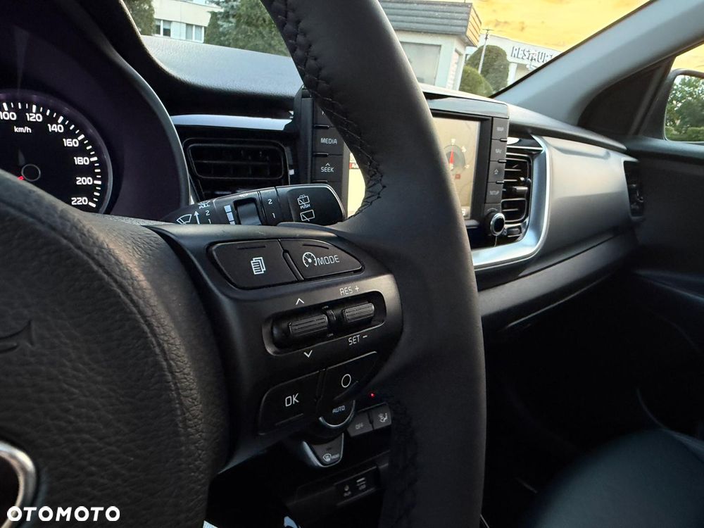 Kia Stonic 1.0 T-GDI OPF Platinum Edition - 27