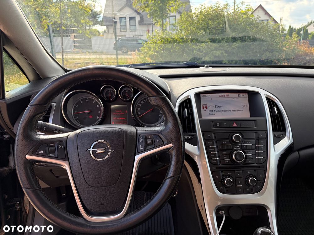Opel Astra 1.4 T Cosmo - 15