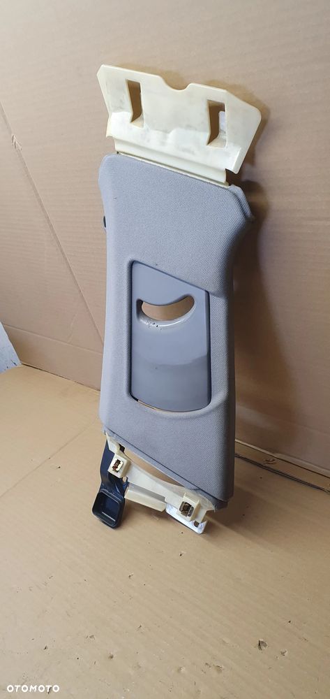 Osłona poszycie słupka lewa Audi A8 D3 4E0867239S - 3