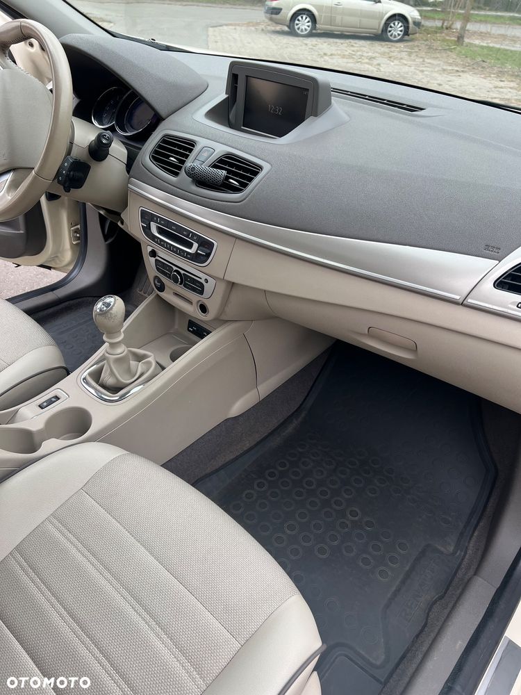 Renault Fluence 2.0 16V Privilege - 18