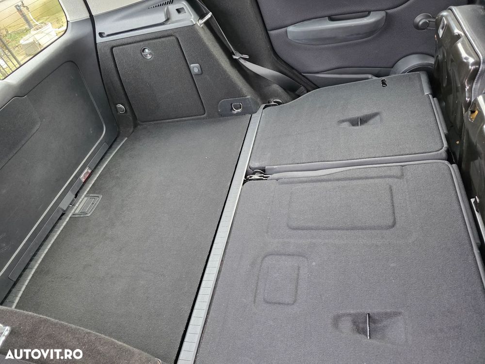 Mercedes-Benz A 160 BlueEFFICIENCY Elegance - 12