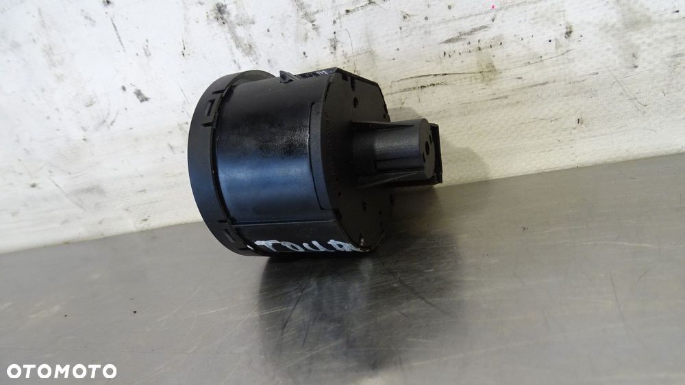 PRZEŁĄCZNIK ŚWIATEŁ VOLKSWAGEN TOURAN I 2.0 - 6