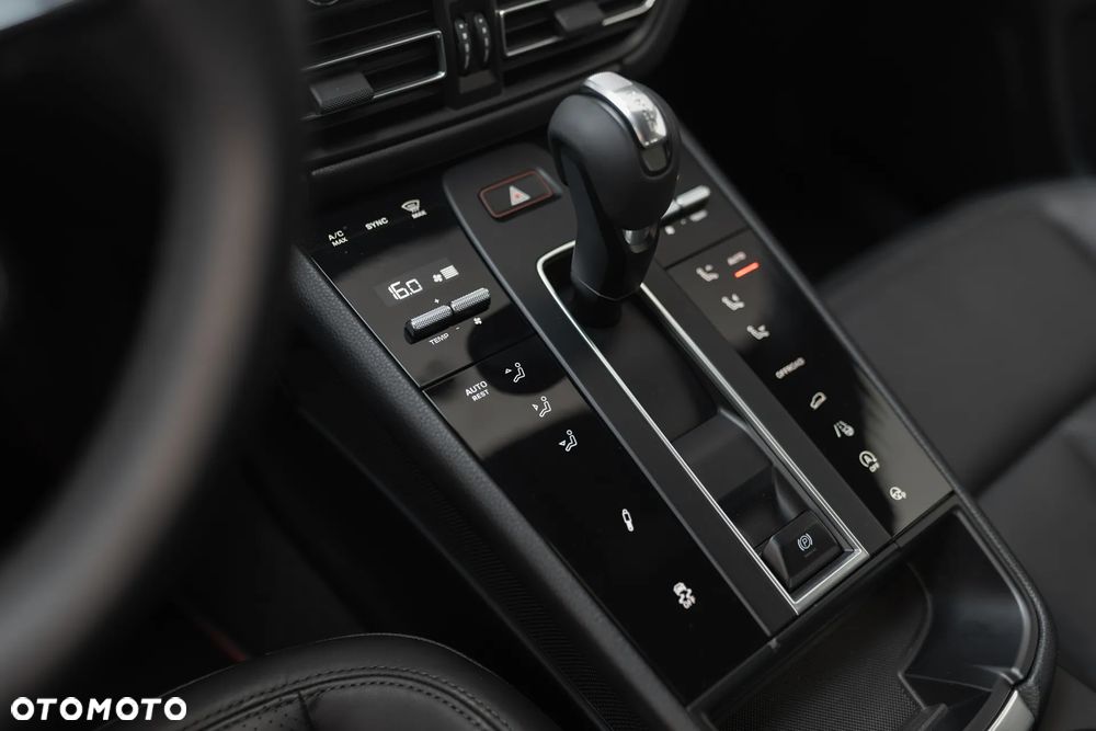 Porsche Macan - 20