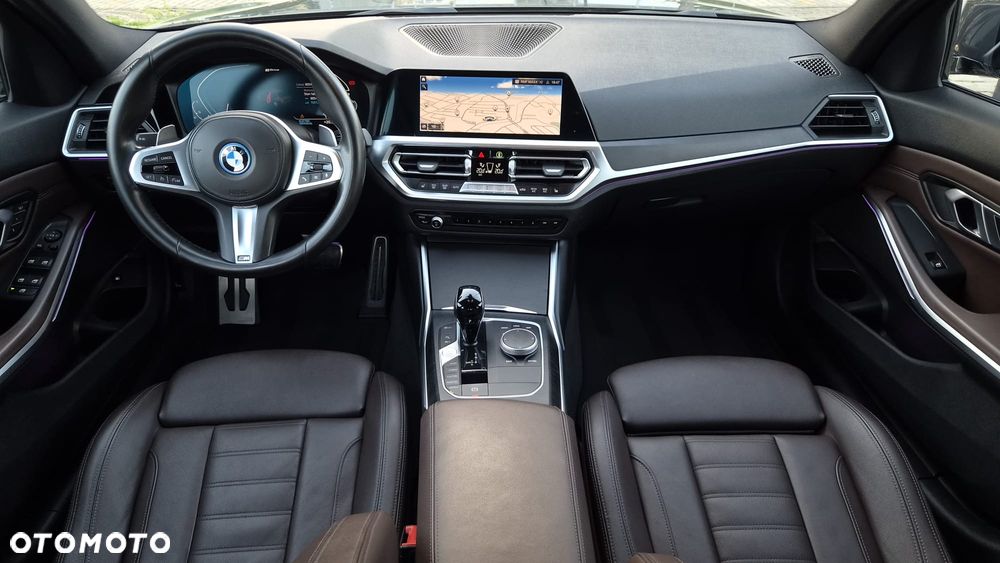 BMW Seria 3 330e PHEV xDrive M Sport sport - 28
