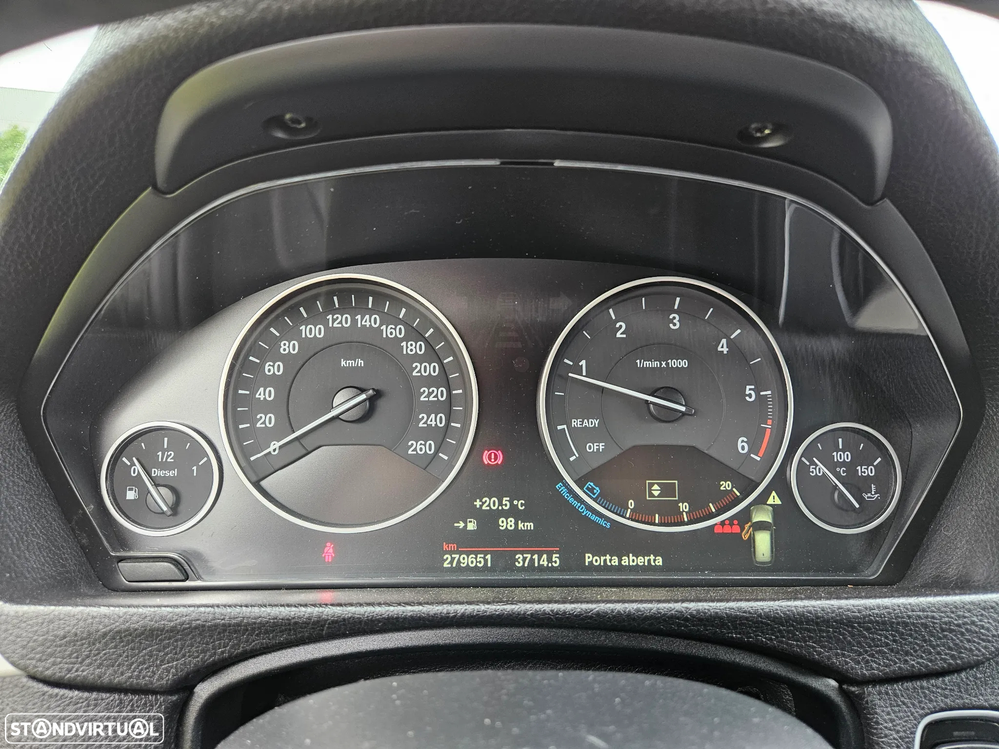 BMW 318 d Touring Line Luxury - 12