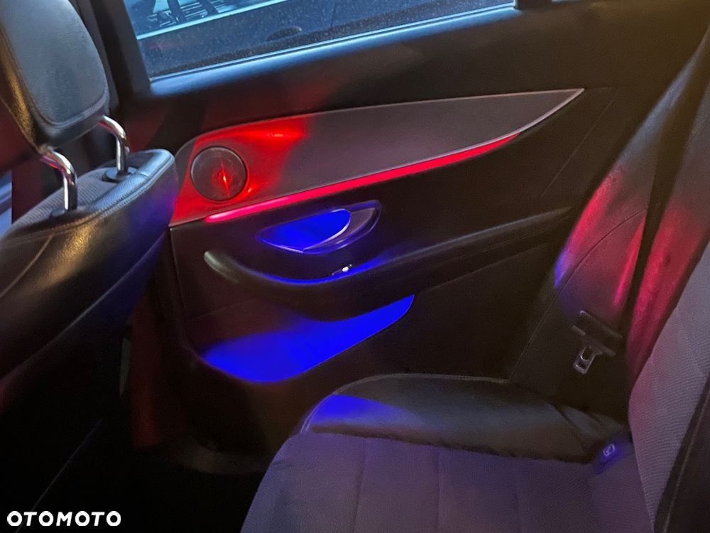 Mercedes-Benz Klasa E 220 d 9G-TRONIC Avantgarde - 8