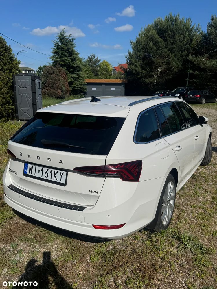 Skoda Octavia 2.0 TDI 4x4 Style DSG - 9