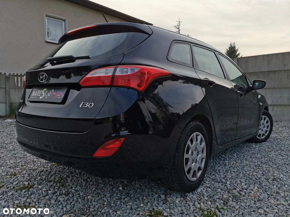 Hyundai i30 i30cw 1.4 CRDi Trend - 28