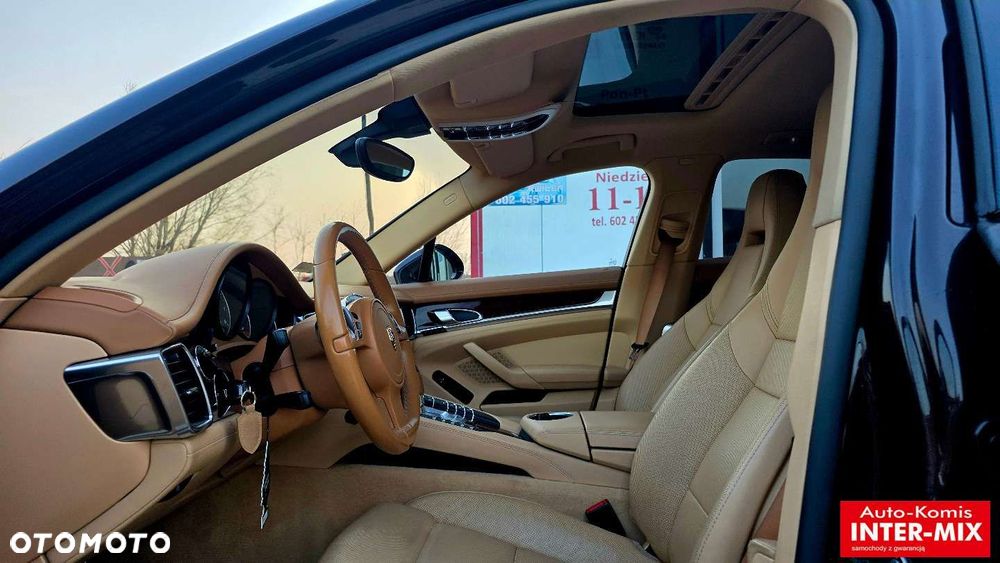 Porsche Panamera - 29