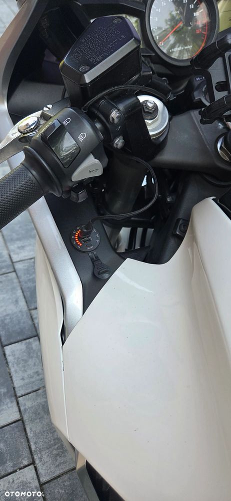 Honda VFR - 7