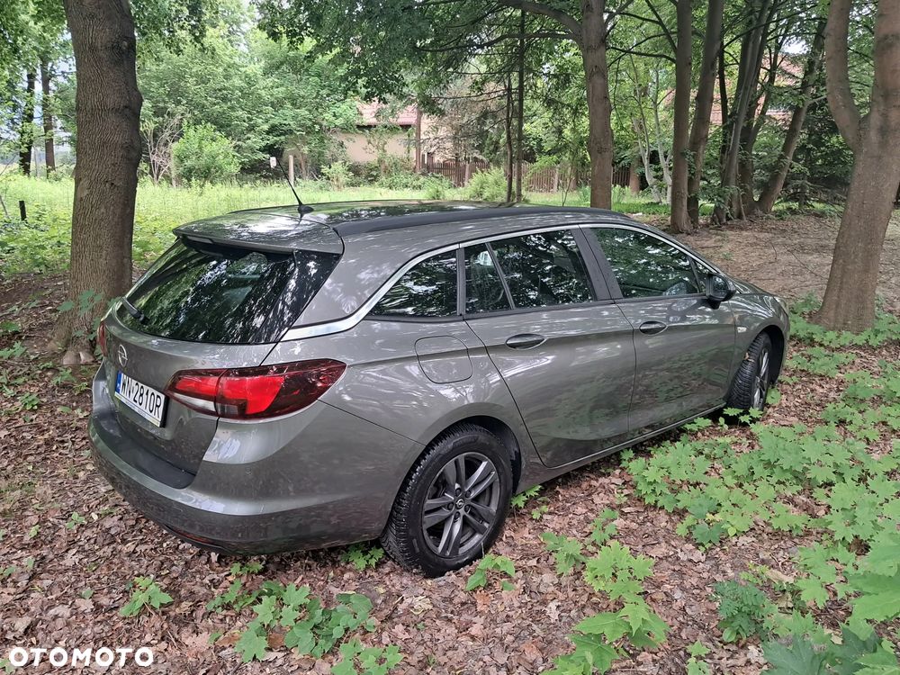 Opel Astra 1.4 T 120 Lat S&S - 2