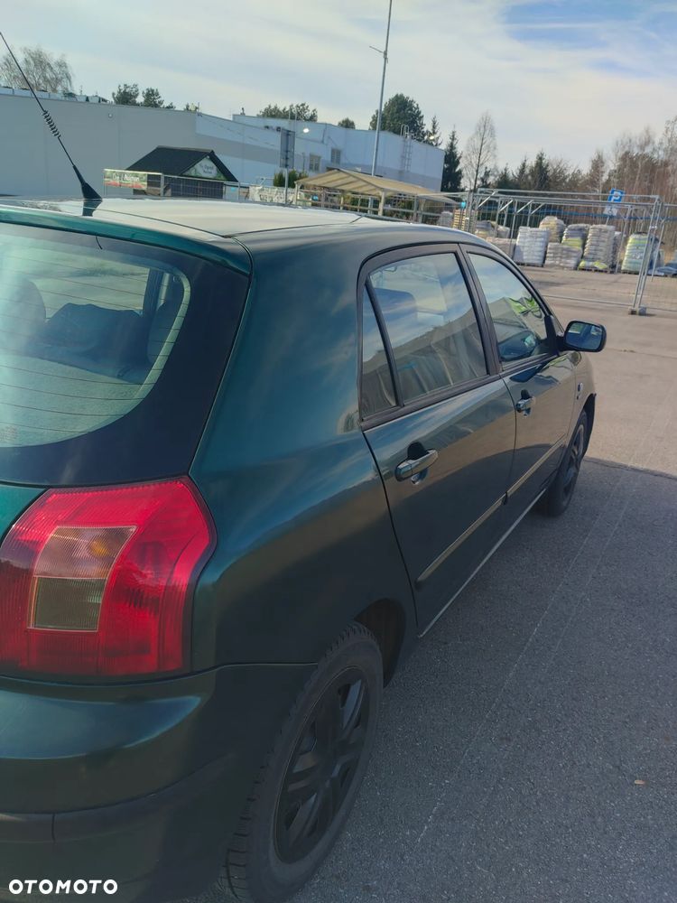 Toyota Corolla 1.4 VVT-i - 9