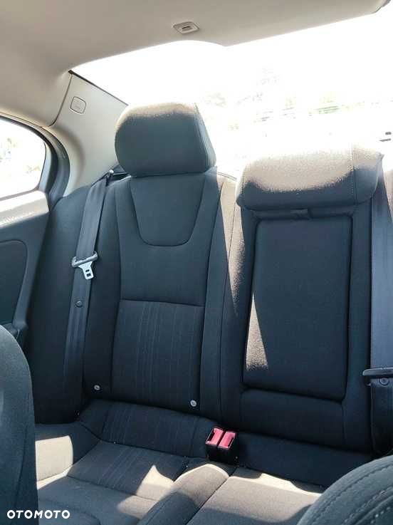 Volvo S60 - 7