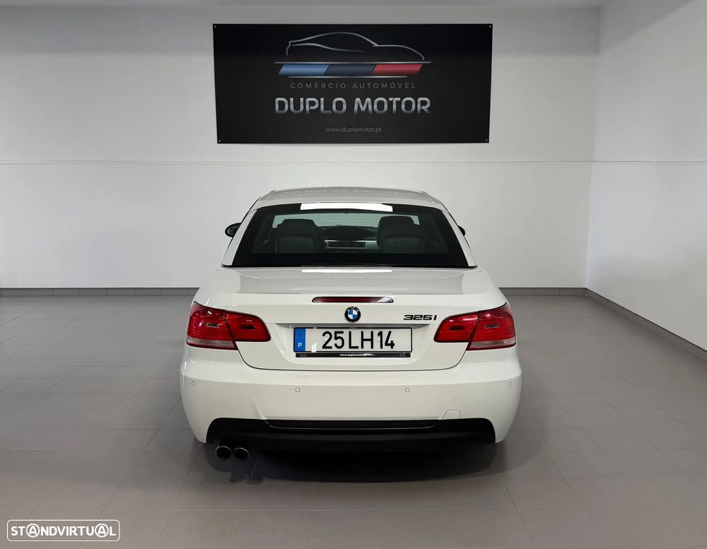 BMW 325 i M Sport Edition - 11