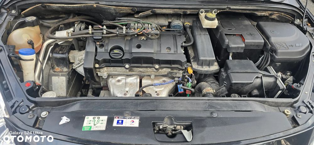 Peugeot 307 CC 1.6 Intense - 33