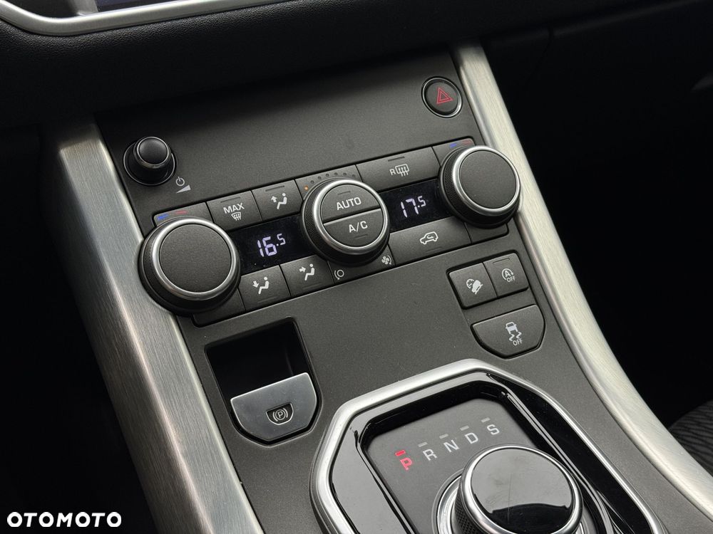 Land Rover Range Rover Evoque - 27