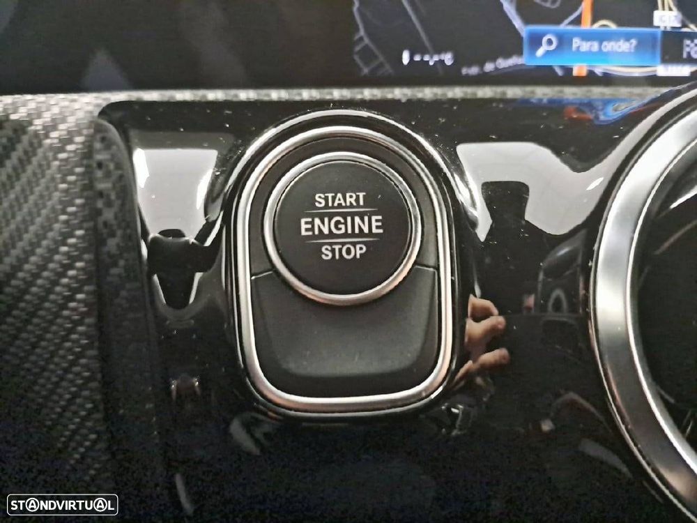 Mercedes-Benz CLA 250 e Shooting Brake AMG Line - 18