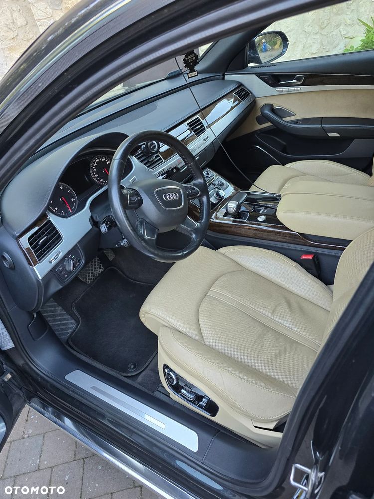 Audi A8 4.2 FSI Quattro - 16