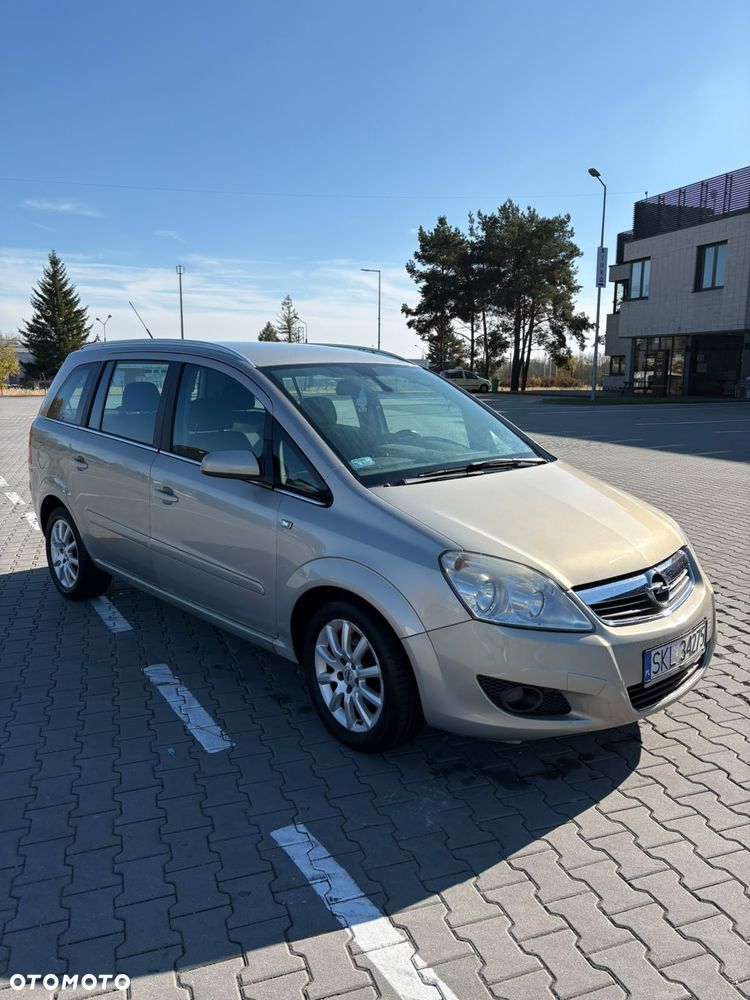 Opel Zafira - 3